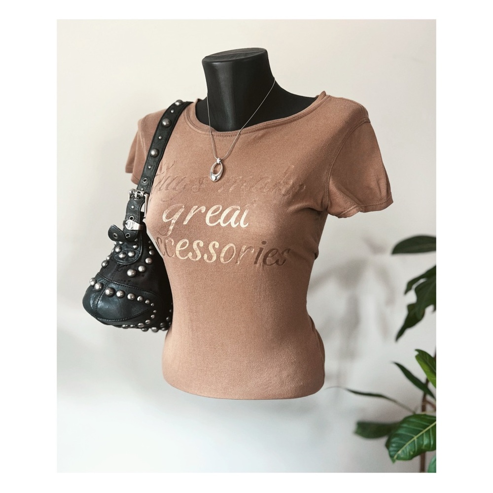 Vintage 2001 | "Guys Make Great Accessories" Baby Graphic Tee